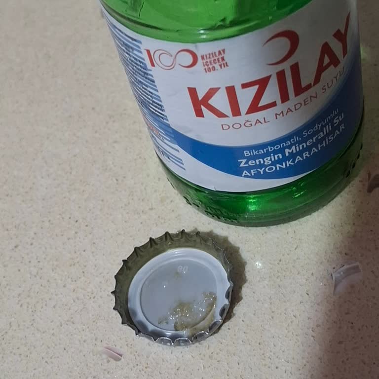 Kızılay Sade Maden Suyu Şişesinde Yabancı Madde Tespit Edildi