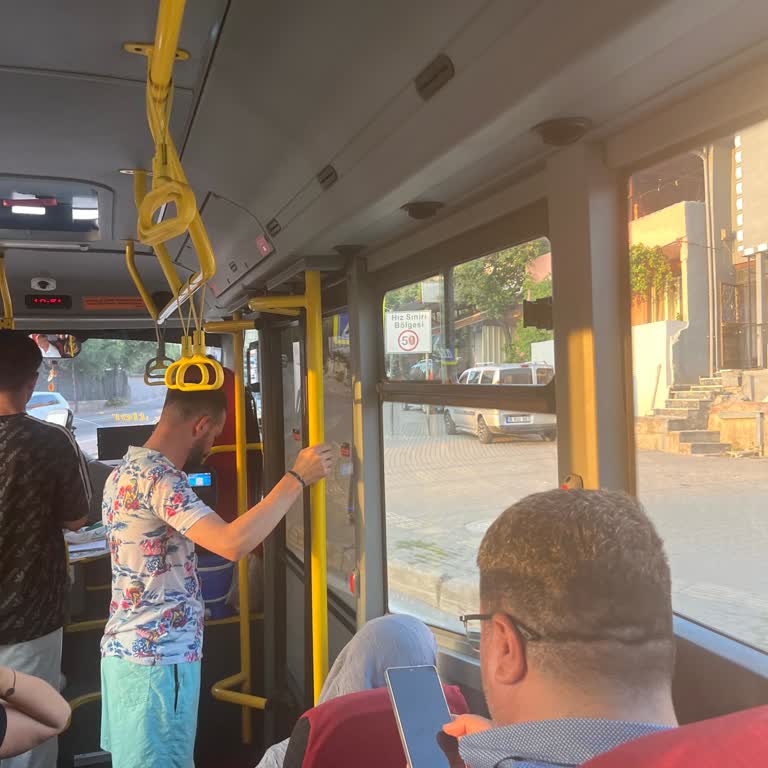 Sıcak Hava Ve Klimasız Minibüste Sağlık Riski