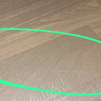 Enza Home’dan Teslimat Sırasında Ürünlerin Sürüklenmesi Ve Rutubetli Jelli Yastıkların Gönderilmesiyle Yaşanan Mağduriyet