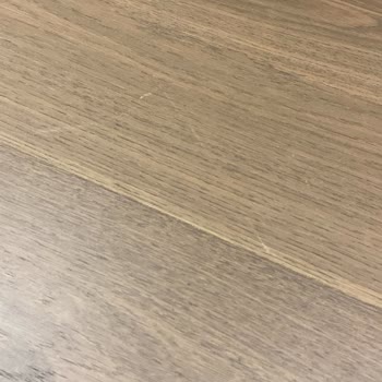 Enza Home’dan Teslimat Sırasında Ürünlerin Sürüklenmesi Ve Rutubetli Jelli Yastıkların Gönderilmesiyle Yaşanan Mağduriyet