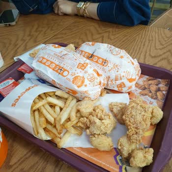 Popeyes Şubesinde Yarım Kova Menü Ve Umursamaz Personel