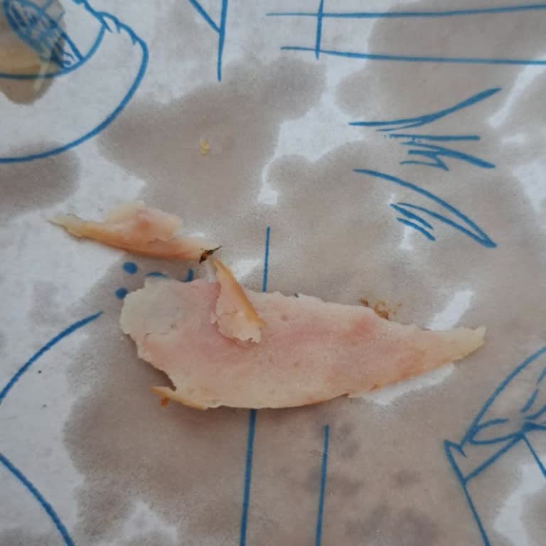 Kantin Alsancak Şubesinde Sandviçte Böcek Ve Saç Bulunması, İade Talebi