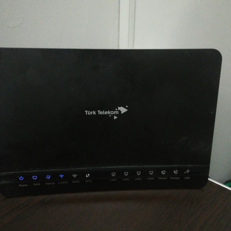 İnternet Bağlantısı Kesik Ve Müşteri Hizmetleri Yanıt Vermiyor