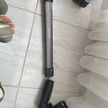Philips Aqua Trio 9000 Süpürge Borusunun Kırılması Garanti Kapsamına Alınmalı