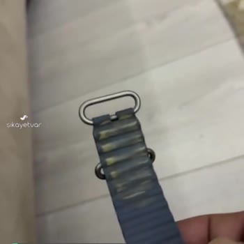 Apple Kordon İç Kısımları Beyazlıyor