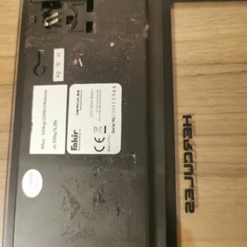 Fakir Hercules Model Baskülün Pil Kapağı Eksik