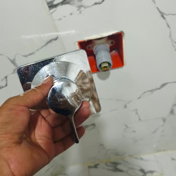 Teska WC Vanasında Su Sızdırması Ve Yedek Parça Temini Sorunu