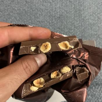 Şok Market'ten Bozulmuş Fındıklı Çikolata Ve Güven Kaybı