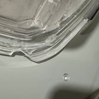 Kırılan Su Haznesi Tasarım Hatası Ve Ücretsiz Değişim Talebi