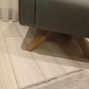 Cardin Mobilya Ayıplı Koltuk Takımı Ve Cevapsız Servis Nedeniyle İade Talebi