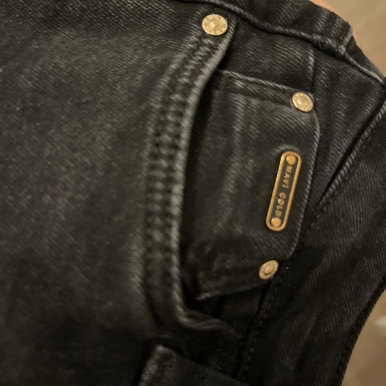 Mavi Denim Pantolonun Tek Yıkamada Solması Ve Haksız Müşteri Suçlaması
