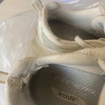 Skechers Arch Fit 2.0 Ayakkabısında Yırtılan İç Astar Ve Reddedilen İade Talebi