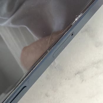 Kırık Telefon Ve Eksik Kutu İçin Hızlı İade Talebi