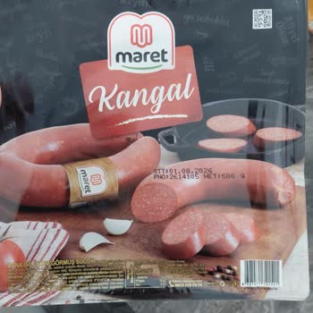 Tarihi Geçmiş Sucuk Satışı Ve Personelin Umursamaz Yaklaşımı