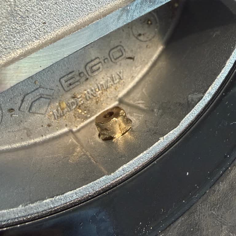 Beko Yetkili Servisi Montaj Hatasıyla Ürünü Hasara Uğrattı Ve Gaz Kaçağı Riski Yarattı