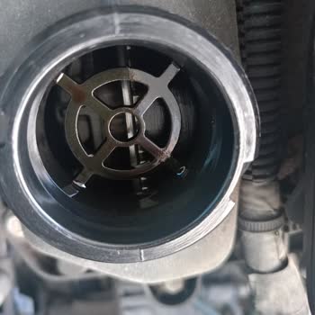 Opel Türkiye’den Garanti Kapsamında Çatlayan Triger Kayışı Değişimi Talebi