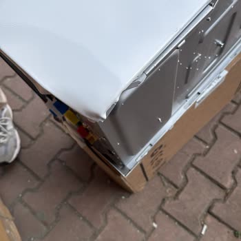 Sürat Kargo'nun Hasarlı Kombi Teslimatı Ve Kayıp Bacalar Nedeniyle Yaşanan Mağduriyet
