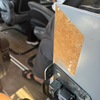 Ağır Koku, Kırık Koltuk Ve Hijyen Sorunları