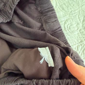 Keten Pantolonun Rengi Tek Yıkamada Soldu, İade Talebi