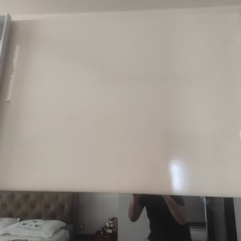 Aynalı Gardırop Camı Ani Düşerek Çocuğumuzu Tehlikeye Atıyor