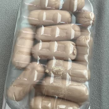 A101 Bağcılar Şubesinde Sosis Renk Ve Ambalaj Uyuşmazlığı Gıda Güvenliği Endişesi