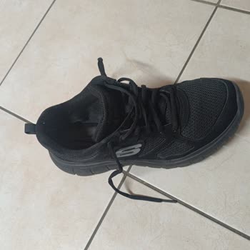 Skechers Ayakkabısında Kısa Sürede Açılma Sorunu Ve A101 Ekstra’nın Çözüm Yetersizliği