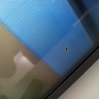 Üç Ay İçinde Ekran Çatlağı Ve Garanti Reddi