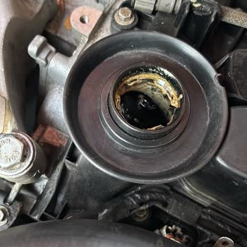 Renault Yetkili Servisinde Arıza Çözülmedi Ve Müşteri Tehdit Edildi