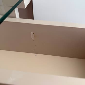 Mobilyalarda Çizik Ve Soyulma, Yatak Başlığında Güvenlik Riski Ve İade Talebi