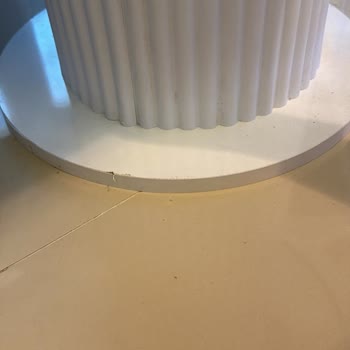 Vivense'de Ayıplı Mutfak Masası Ve Ücretsiz Kurulum Talebi