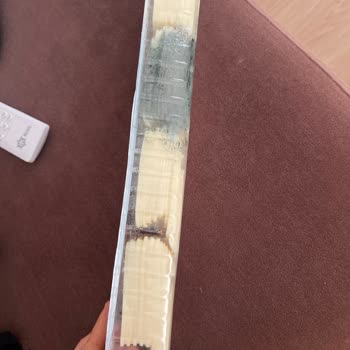 BİM'de Açık Ambalajda Küflü Peynir Dilimleri Sağlık Endişesi Yaratıyor
