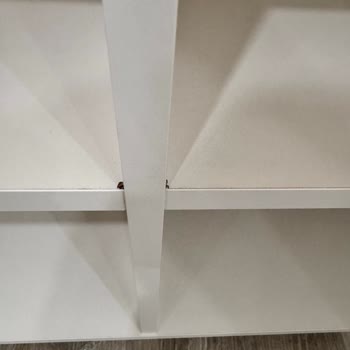 Hasarlı Gardırop Ve Kırık Çekmece: Tedarik Gecikmesi Müşteri Güvenini Sarsıyor