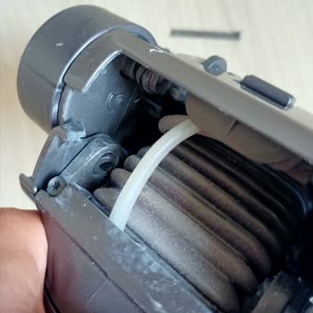 Dyson Süpürge Başlık Parçası Kırıldı, Garanti Kapsamında Değişim İsteniyor