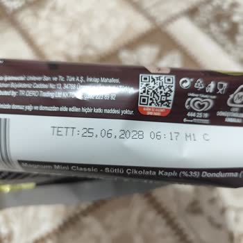 Magnum Dondurmasında Bozulmuş Görünüm Ve Tat İçin Açıklama Ve Özür Talebi