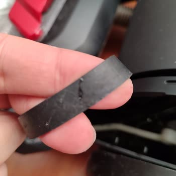 Bissell Halı Yıkama Makinesinin Lastik Kayışı Aşırı Pahalı Ve Çabuk Arızalanıyor