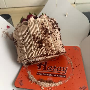 Teslimat Sırasında Kırılan Doğum Günü Pastası Ve İade Talebi