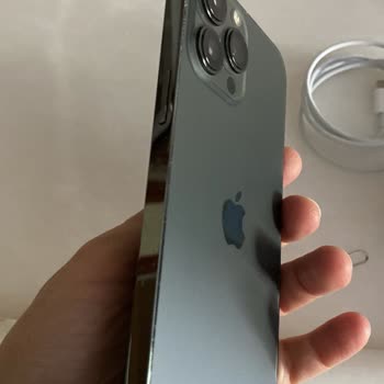Mükemmel Kalite İPhone 13 Pro Max Cihazının Açılmış Ve Kirli Gelmesi Çözüm Sağlanamaması
