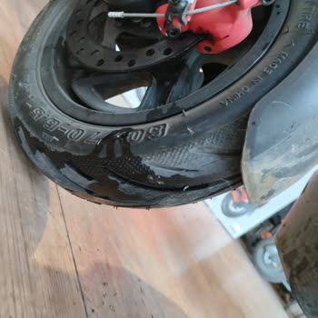 Segway F3 Pro Scooter'ında Yağ Sızıntısı ve Hayati Güvenlik Riski