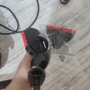 Bissell Spotclean Pro İçin Kırılan Ara Aparatının Yedek Parça Talebi
