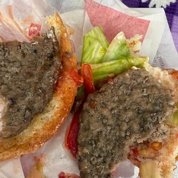 Hijyenik Olmayan Burger Ve İade Reddi