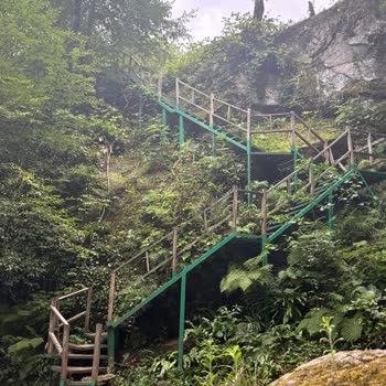 Ordu Çamaş Kanyon Merdivenleri Çürük Ve Paslı Yaşlılar İçin Büyük Güvenlik Riski