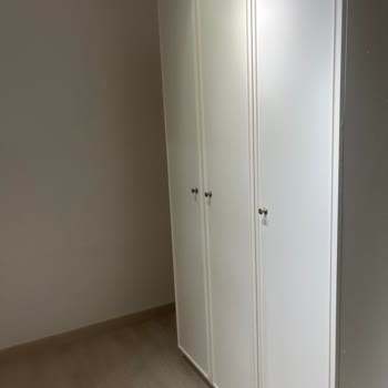 Teslimatı Geciken Ve Eksik Parçalı Karya Gardırop Takımı İçin Hızlı Çözüm Talebi