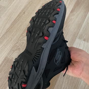 Kullanılmış Skechers Ayakkabı Ve Kaba Müşteri Temsilcisine İade Teklifi Yetersiz