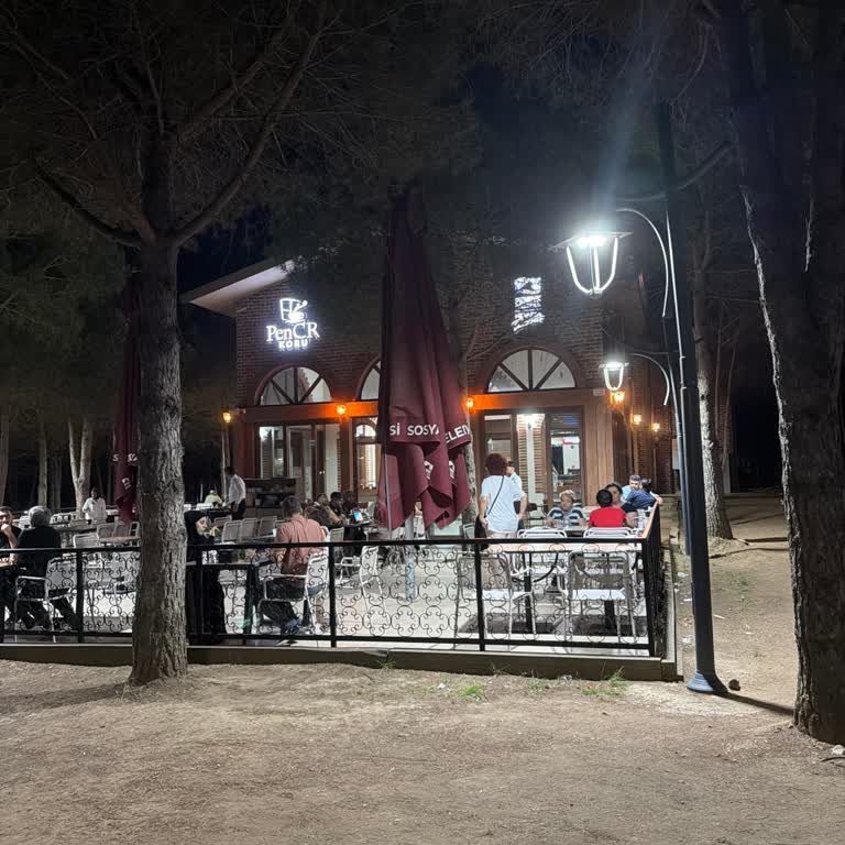 Kapanış Saati 21.30 Olmasına Rağmen Servisin Erken Kapatılması Ve Çay Servisinin Reddi