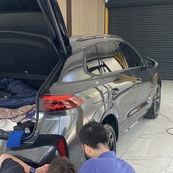Sıfır Cupra Terramar’da Yanıltıcı Seramik Ve PPF Uygulamaları Sonrası Arka Tampon Deformasyonu
