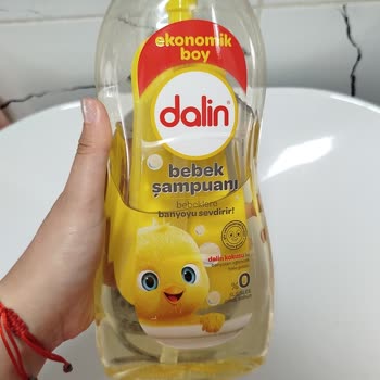 Göz Yakmaz İddialı Bebek Şampuanı Göz Yanması Ve Kızarıklığa Neden Oldu