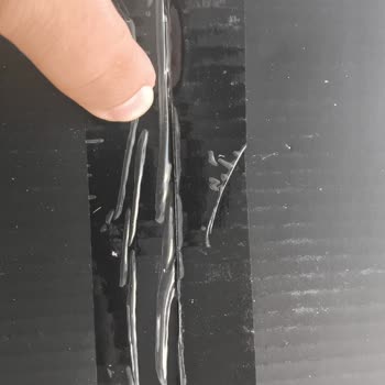 Açılmış Kutu, Yanıltıcı Barkod Ve Satıcının Uygunsuz Üslubu