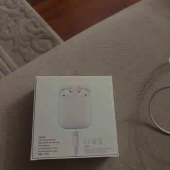 Orijinal Olmayan AirPods 2 Ve Satıcıdan Yanıtsızlık