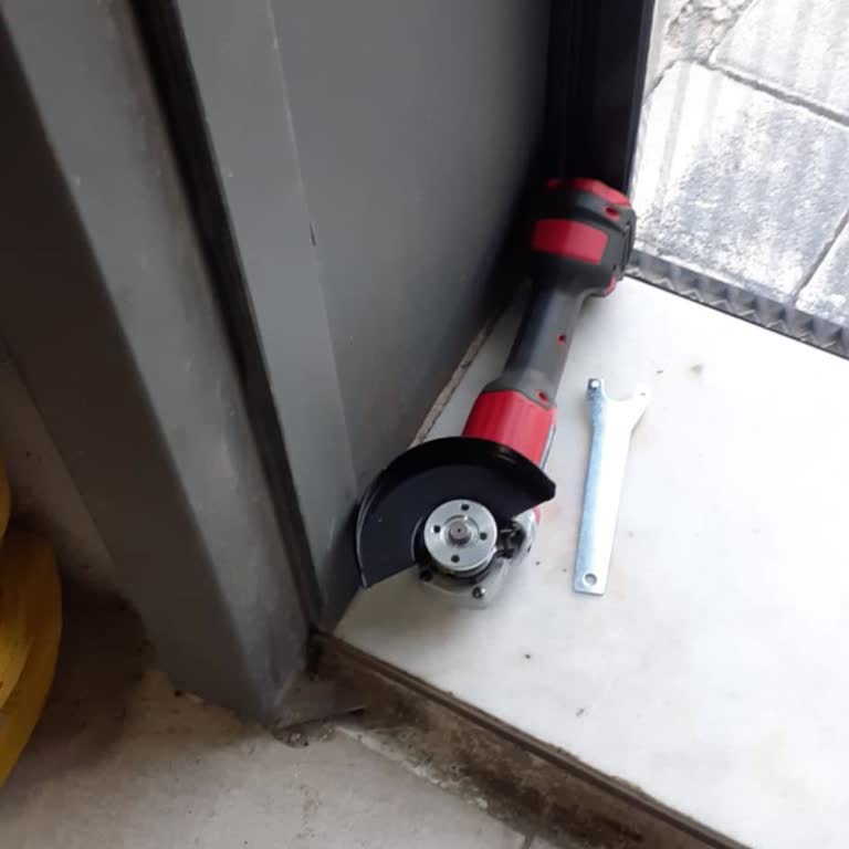 Arızalı Taşlama Makinesi Ve Cevapsız Müşteri Hizmeti