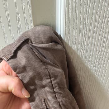 Mavi Şortta Tek Yıkamada Renk Solması Ve Hayal Kırıklığı
